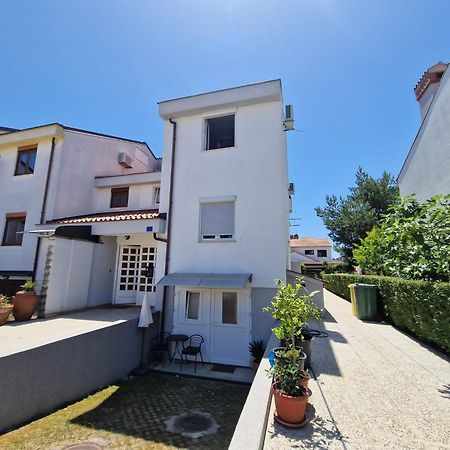 Apartments Luigi Umag Eksteriør bilde
