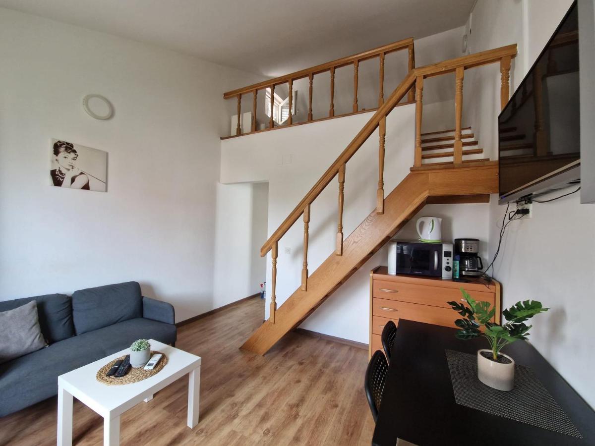 Apartments Luigi Umag Eksteriør bilde