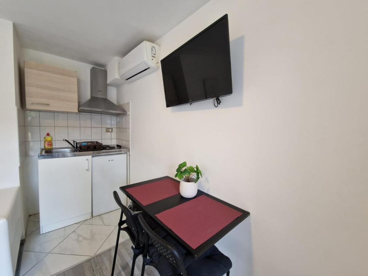 Apartments Luigi Umag Eksteriør bilde
