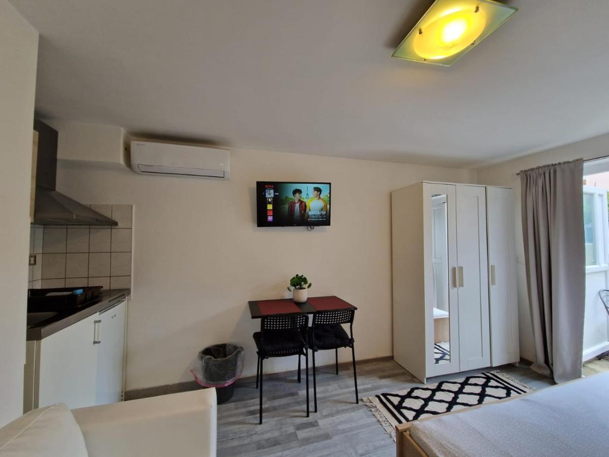 Apartments Luigi Umag Eksteriør bilde
